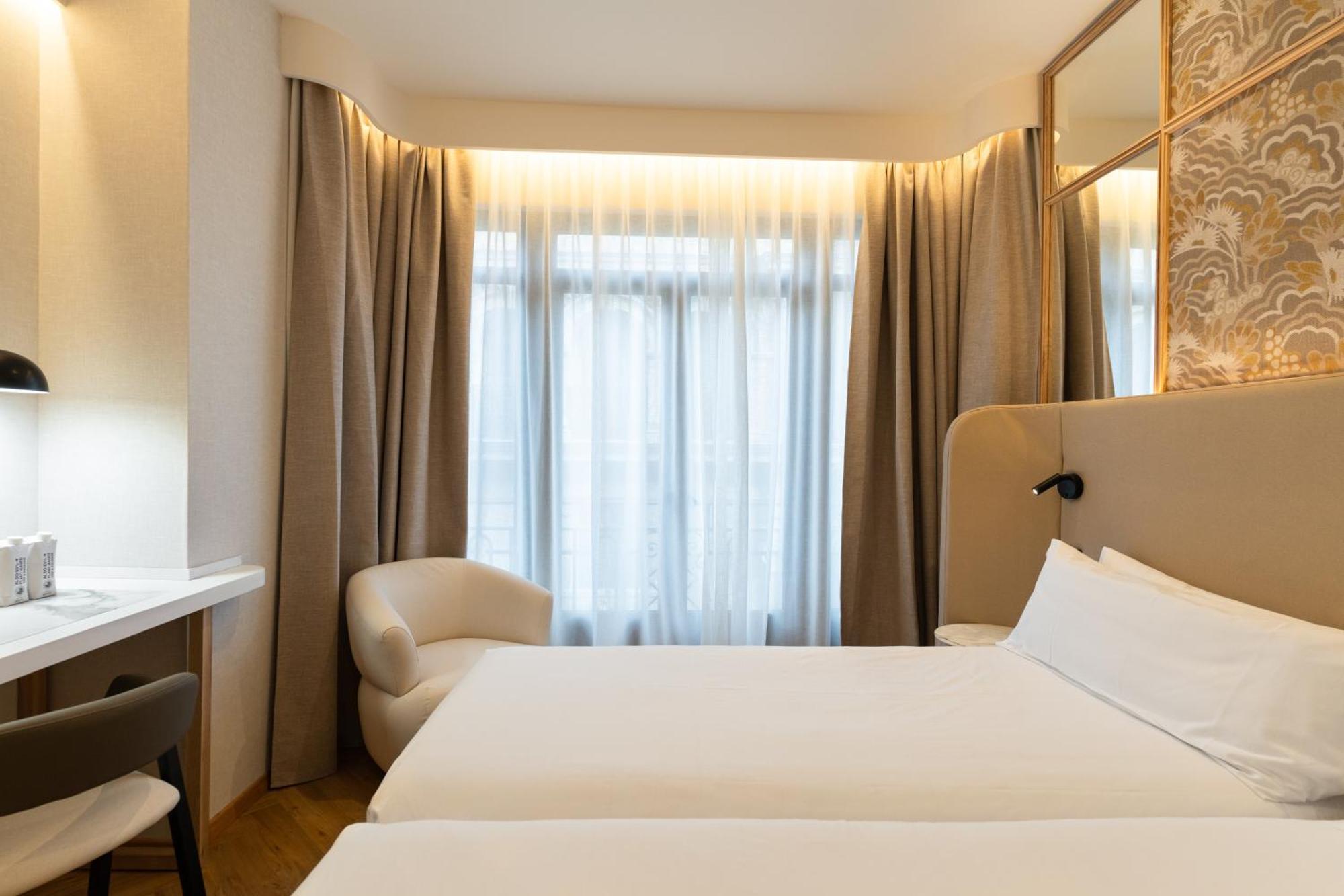 Petit Palace Chueca Мадрид Екстериор снимка