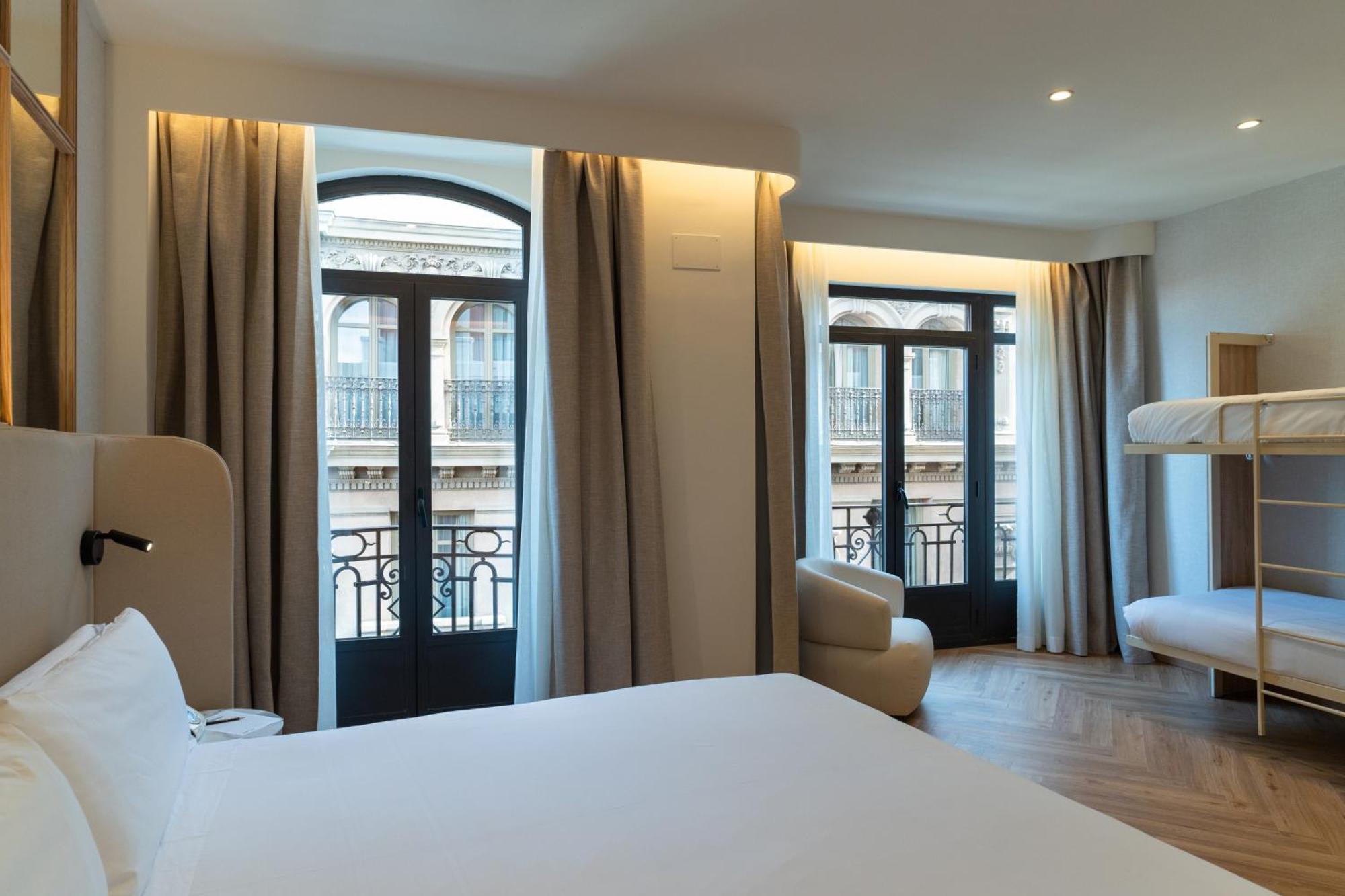 Petit Palace Chueca Мадрид Екстериор снимка